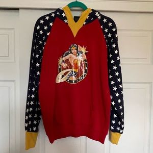 DC comic: Wonder Woman hoodie